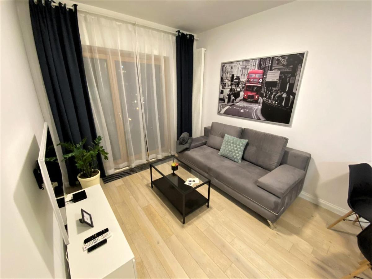 Exclusive 2Br! Apartment In Center +Netflix +Gym وارسو المظهر الخارجي الصورة
