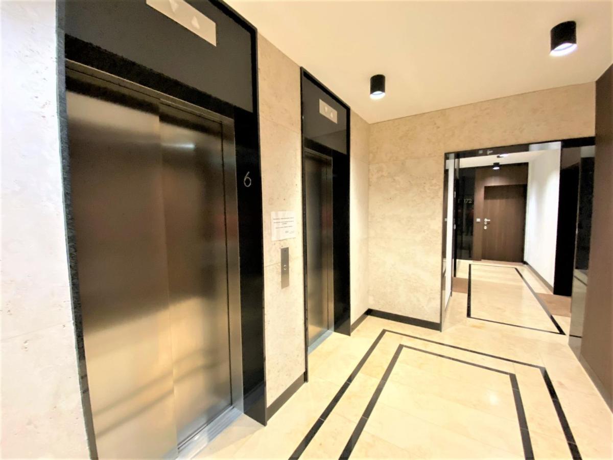 Exclusive 2Br! Apartment In Center +Netflix +Gym وارسو المظهر الخارجي الصورة
