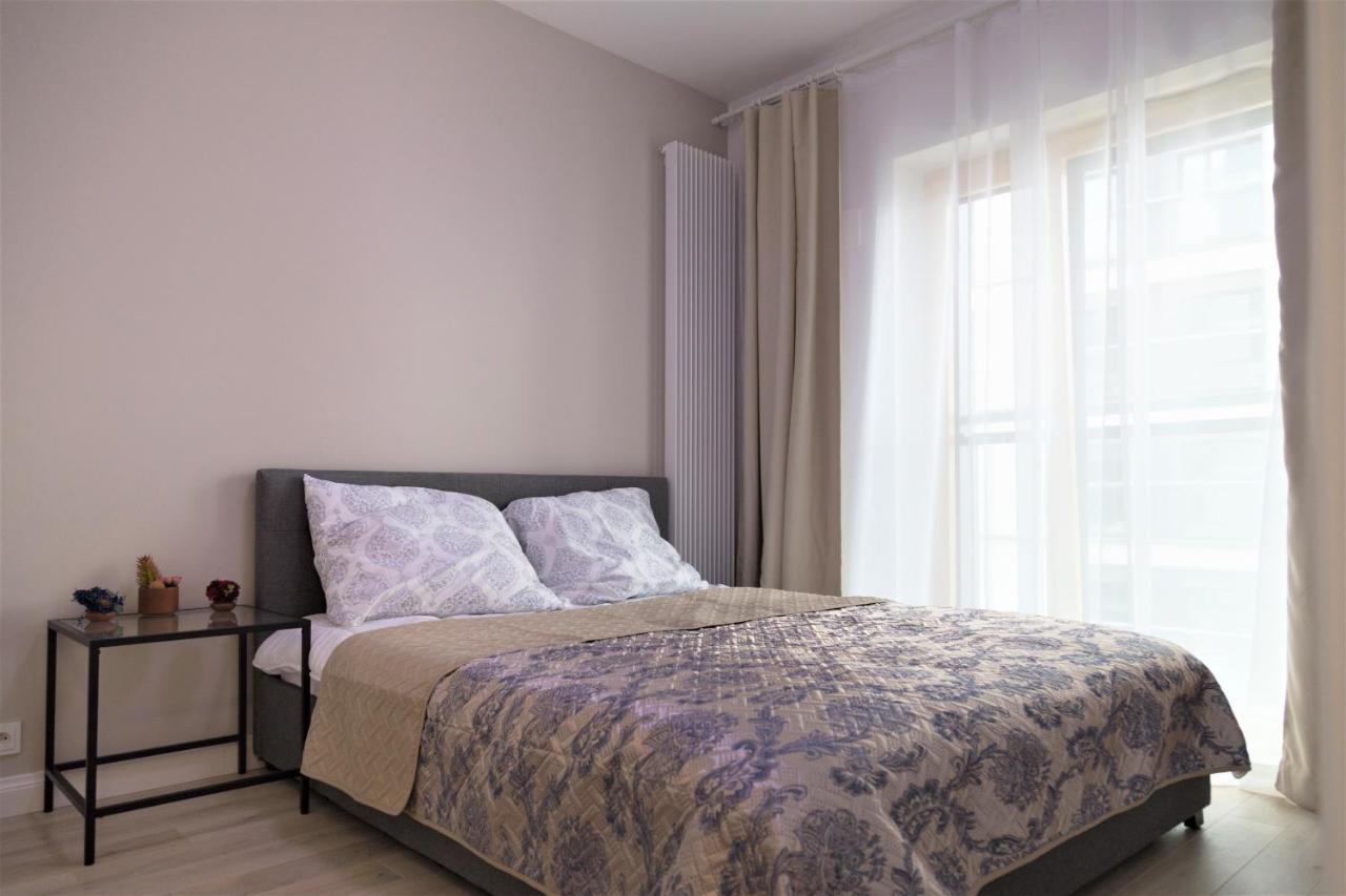 Exclusive 2Br! Apartment In Center +Netflix +Gym وارسو المظهر الخارجي الصورة