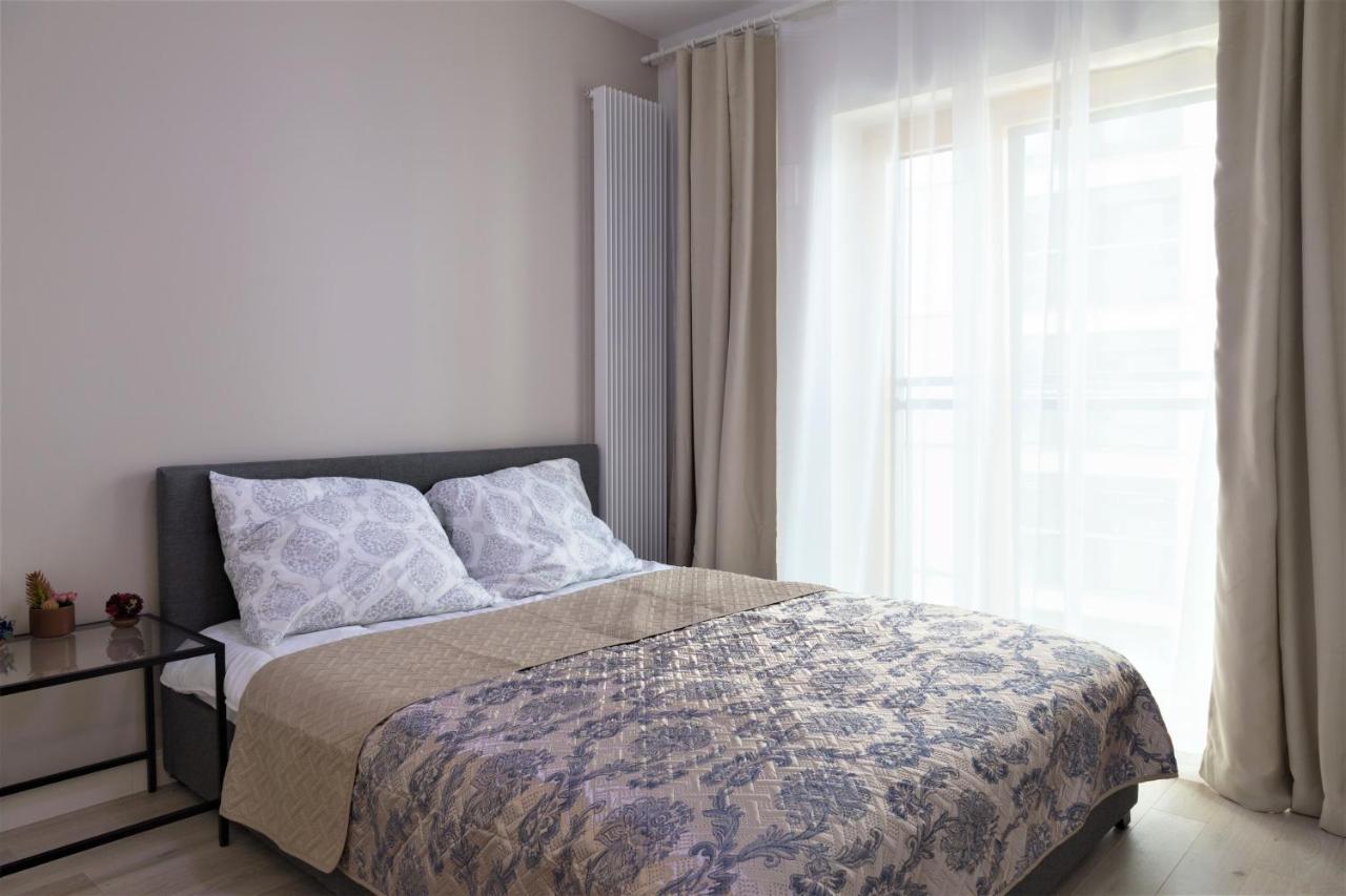 Exclusive 2Br! Apartment In Center +Netflix +Gym وارسو المظهر الخارجي الصورة